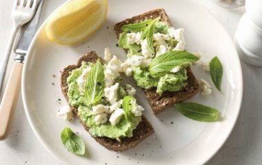 Smashed Avo on Rye